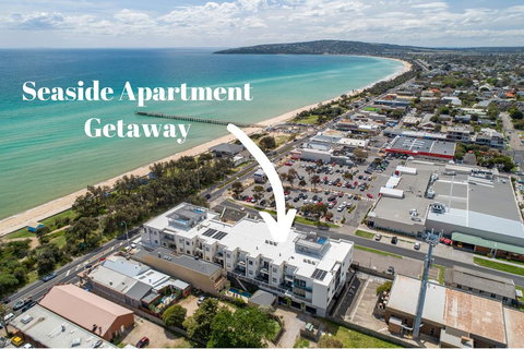 Seaside Apartment Getaway - Kempsey Accommodation 0