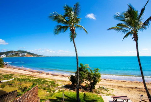 Seaspray Waterfront Holiday Units - Kempsey Accommodation 1