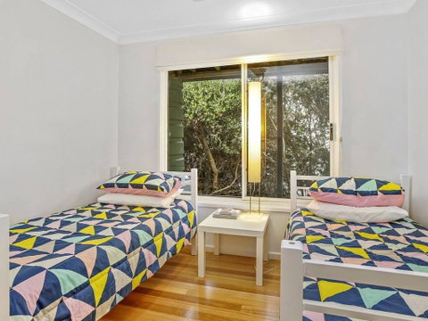 SEAVIEW - Ocean Views From A Modern Townhouse - Kempsey Accommodation 1