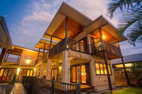 Serendipity - Cable Beach Escape - Kempsey Accommodation 0