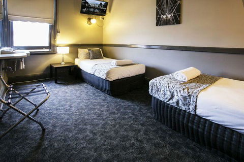 Shenanigans At The Imperial - Kempsey Accommodation 2