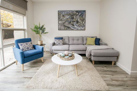 Shepparton Lakeside Serviced Apartment - Kempsey Accommodation 0