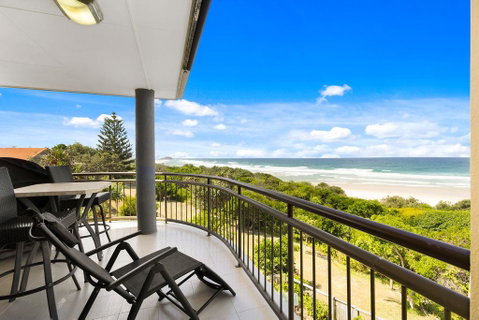 Shoreline Nine Penthouse With Ocean Views - Kempsey Accommodation 0
