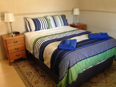 Showgrounds Cottage Naracoorte - Kempsey Accommodation 1