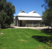 Showgrounds Cottage Naracoorte - Kempsey Accommodation