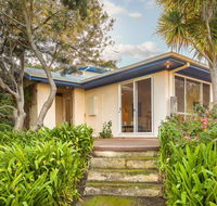 Sky Mirror Cottage - Kempsey Accommodation