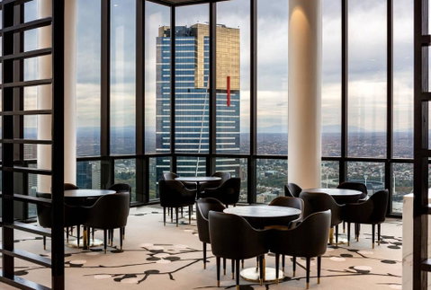 Sky-High Level 52 Opposite Crown Complex - Kempsey Accommodation 1