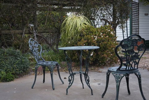 Skymirror Cottage - Kempsey Accommodation 1