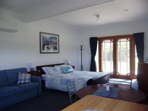 Sleepy Hollow Hideout - Hideout 1 - Kempsey Accommodation 2
