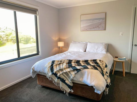 Smart Beach House @ Pelican Point - Kempsey Accommodation 2