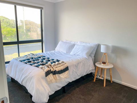 Smart Beach House @ Pelican Point - Kempsey Accommodation 3