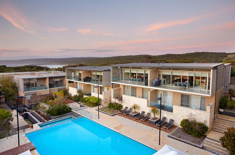 Smiths Beach Resort - Kempsey Accommodation 0
