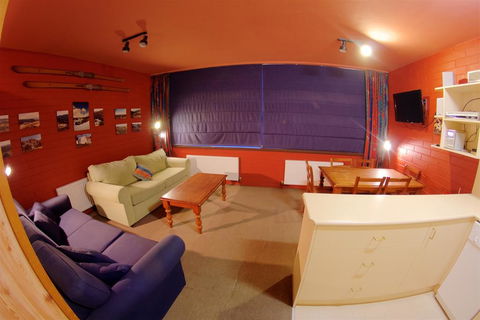 Snow Ski Apartments 18 - Kempsey Accommodation 1