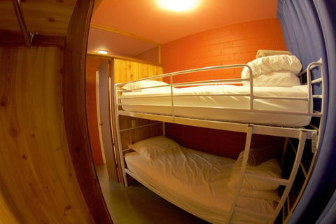 Snow Ski Apartments 18 - Kempsey Accommodation 2