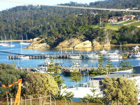 Snug Cove Villas - Kempsey Accommodation 0
