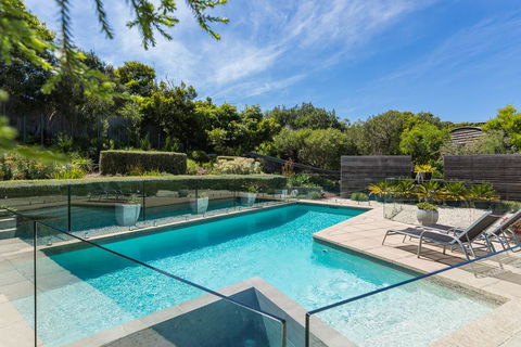 Sophisticated Contemporary Coastal Living With Sweeping Views In Cape Schanck - Kempsey Accommodation 0