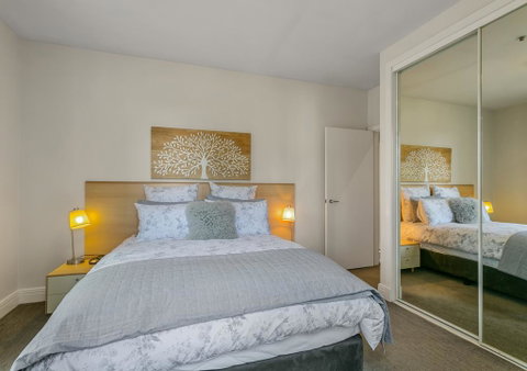 South Yarra Delight - Car Park, Wifi And Swimming Pool - Kempsey Accommodation 1