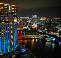 Southbank apartment with an exceptional view - Kempsey Accommodation