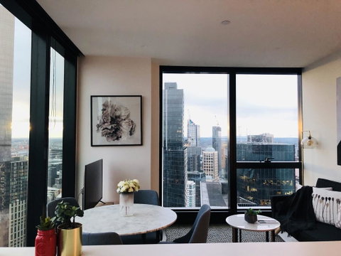 Southbank Stylish Apt With CBD View (La Maison) - Kempsey Accommodation 3