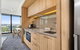 Spacious And Sunny Modern Apartment With City View - thumb 3