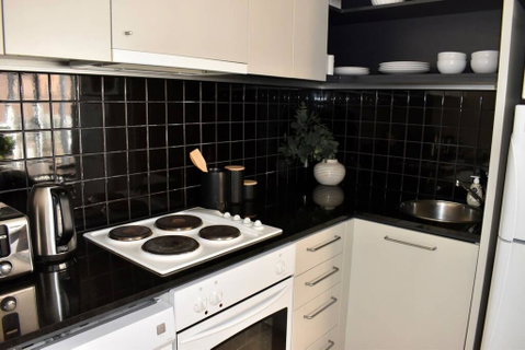 Spacious CBD Apartment In The Heart Of Melbourne - Kempsey Accommodation 3