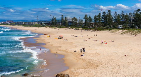 Spacious Townhouse In Wollongong - Kempsey Accommodation 2