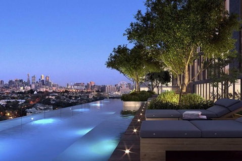 Spectacular Private Balcony Views With Pool - Kempsey Accommodation 1