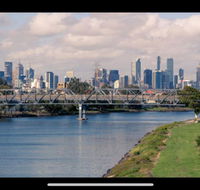 Spectacular river views in fabulous footscray. - Kempsey Accommodation