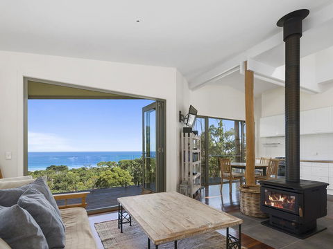 Spring House - Kempsey Accommodation 1