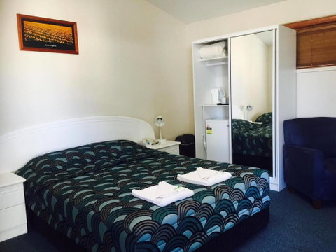 Springsure Overlander Motel - Kempsey Accommodation 0