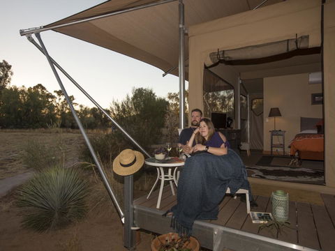 Squeakywindmill Boutique Tent B&B - Kempsey Accommodation 2