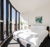 St Kilda Rd LVL4 2BDR2BATHR WIFI Albert Park