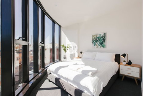 St Kilda Rd LVL4 2BDR2BATHR WIFI Albert Park - Kempsey Accommodation 0