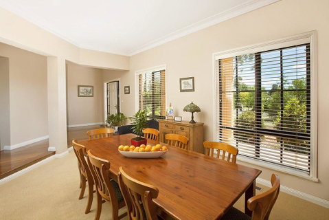 Stately Bowral Designer Home - Kempsey Accommodation 3
