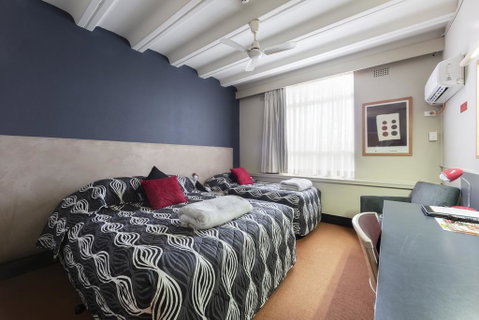Statesman Hotel - Kempsey Accommodation 1