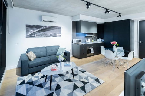 STAY&CO Docklands Drive - Kempsey Accommodation 1