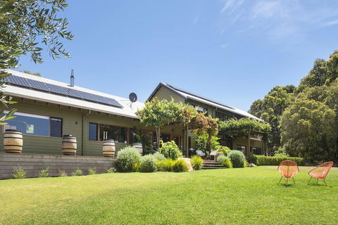 Stella - Kempsey Accommodation 2
