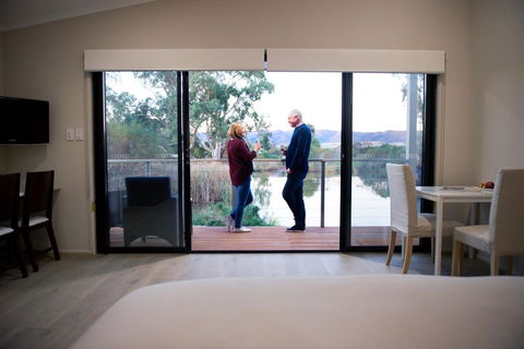 Still Earth - Kempsey Accommodation 3