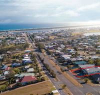 Stillwaters - Panoramic View of Lakes Entrance - Kempsey Accommodation