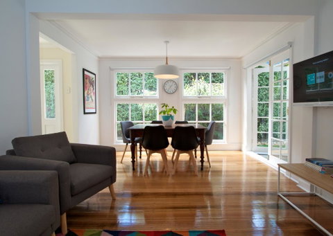 Strahan House - Kempsey Accommodation 0