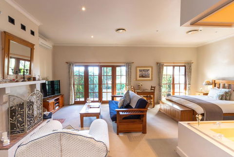 Strathearn Park Lodge - Kempsey Accommodation 0