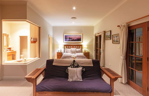 Strathearn Park Lodge - Kempsey Accommodation 1