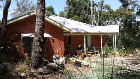 Stringybark Hills Retreat - Kempsey Accommodation 1
