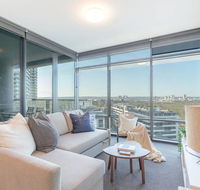 Stunning apt Nearby ANZ Stadium wt Free Parking - Kempsey Accommodation
