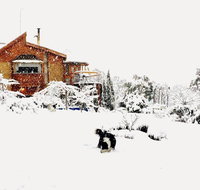STUNNING HOME WITH AMAZING VIEWS - just 20 mins to the city and only 10 to MONA - Kempsey Accommodation