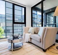 Stunning LightBright New One Bedroom APTHawthron - Kempsey Accommodation