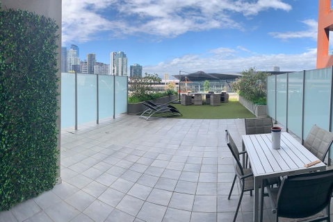 Stunning Riverside Apartment Near MCEC And Casino! - Kempsey Accommodation 2