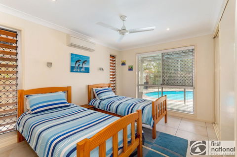 Stunning Waterfront Home With Pool - Sylvan Beach Esp, Bellara - Kempsey Accommodation 2