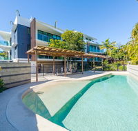 Stylish Beach Side Apartment - Unit 5 - 33 Lorikeet Drive - Kempsey Accommodation