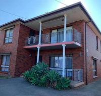 Stylish Bedroom in Bentleigh East - Kempsey Accommodation